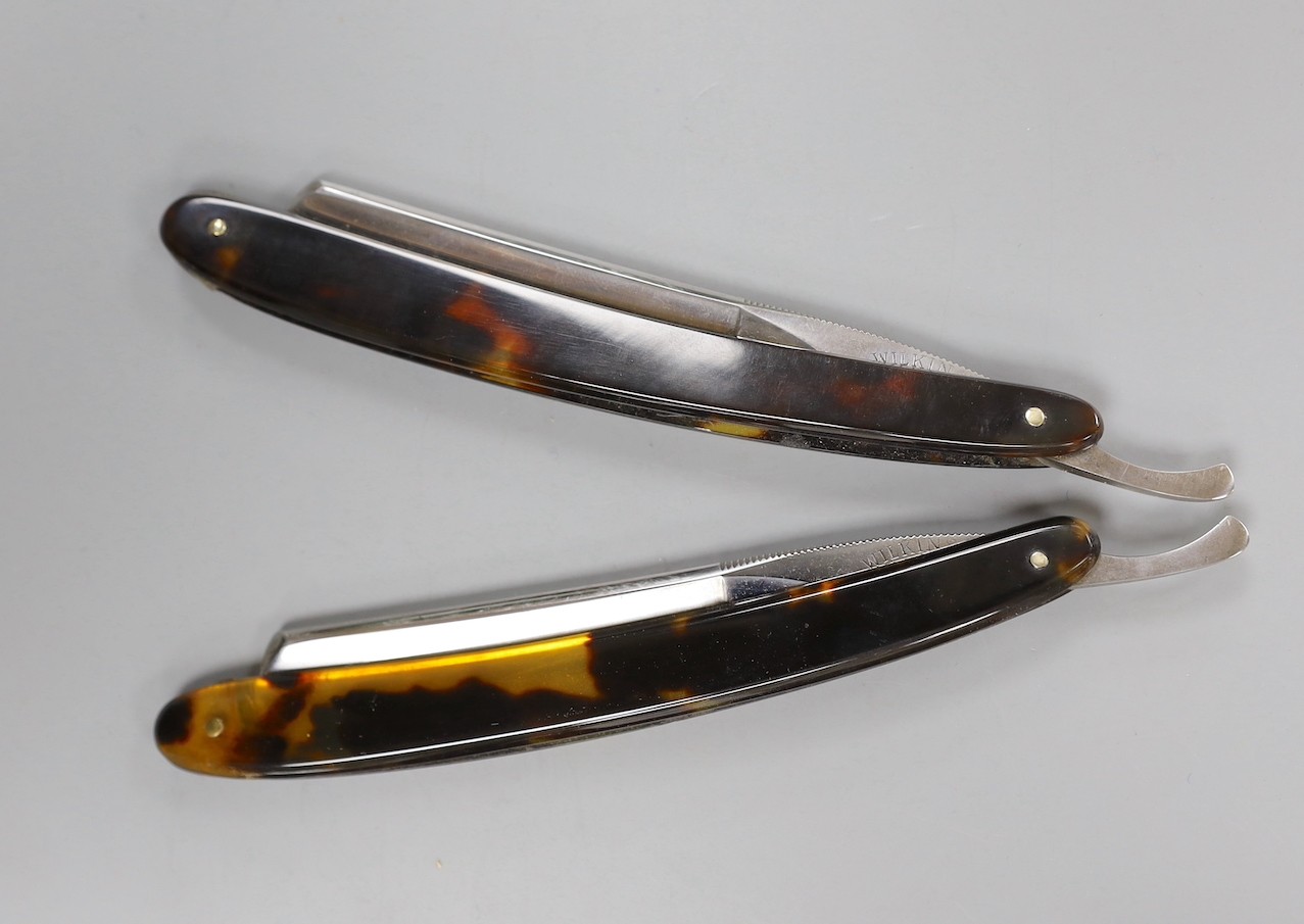 A set of seven tortoiseshell handled cut throat razors for the days of the week Wilkinson and a cased pair of tortoiseshell handled razors, C&W Higginbottom